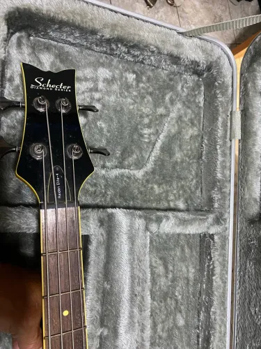 Guitarra de baixo