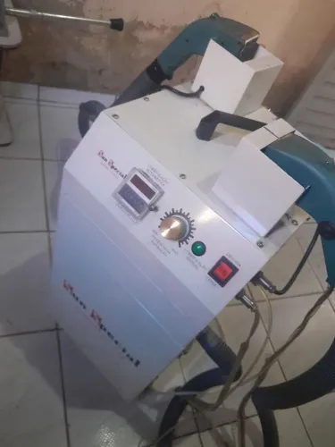 Máquina de tirar linha