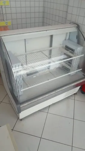 Balcão expositor