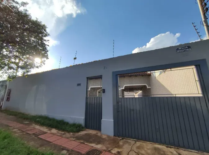 Casa Térrea para aluguel, 2 quartos, 1 suíte, Cabreúva - Campo Grande/MS