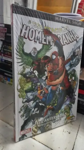 Hq (Lacrado) Marvel Saga - Vol. 04: O Espetacular Homem-aranha Feliz Aniversario Straczyns