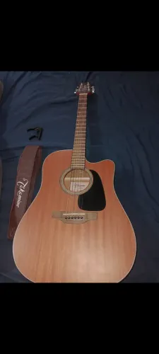 Violão Takamine GD11 regulado pelo Lutier. Apenas 3 meses de uso.