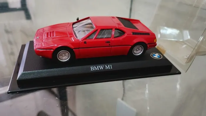 carros miniaturas