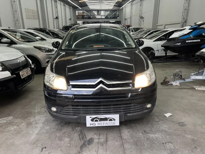 Citroen C4 GLX 2.0 Flex 16V 5P Mec. 2013