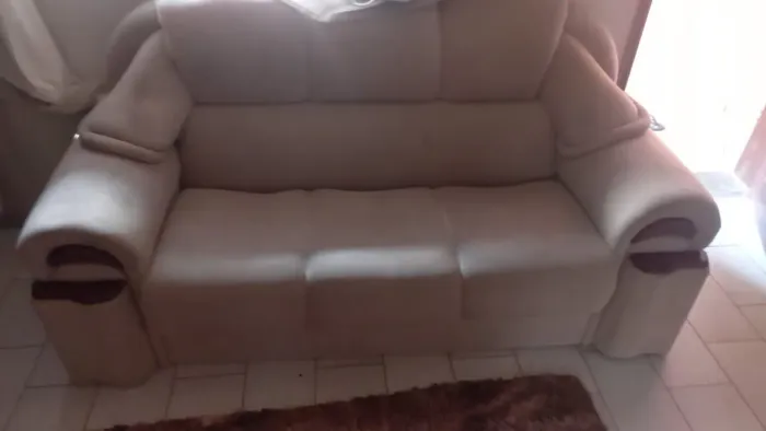 Vendo jogo de sofá 450