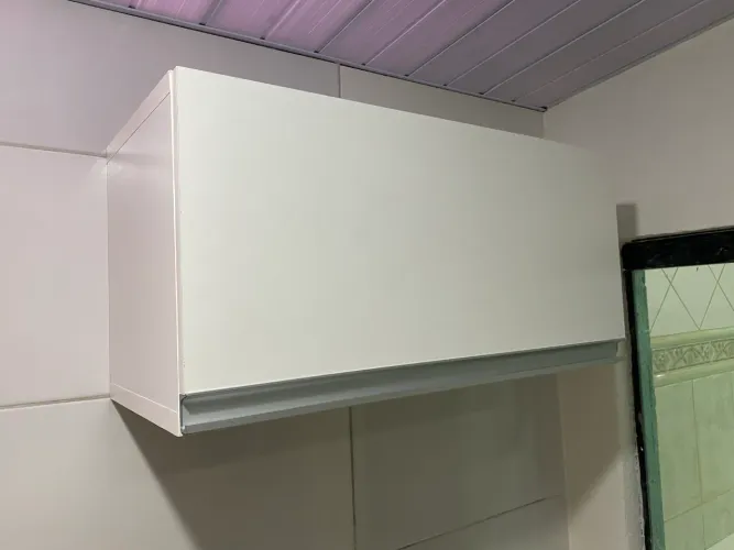 1 armário aéreo basculante mdf branco