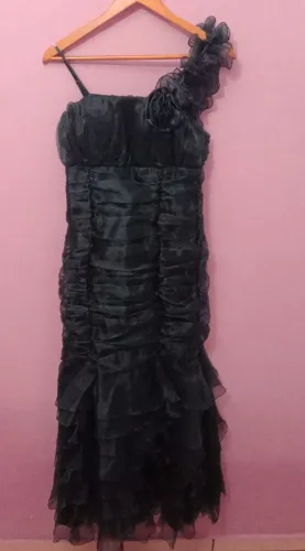 Lindo Vestido de Noite Verde Esmeralda