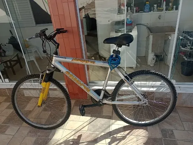 Bicicleta Sundown 26 alumínio 