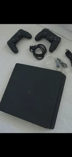 Ps4 slim 1tb