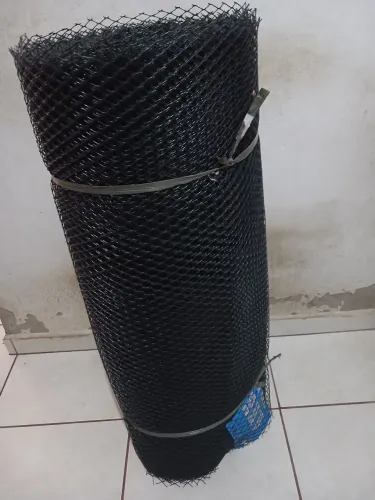 Tela plástica para galinheiro 