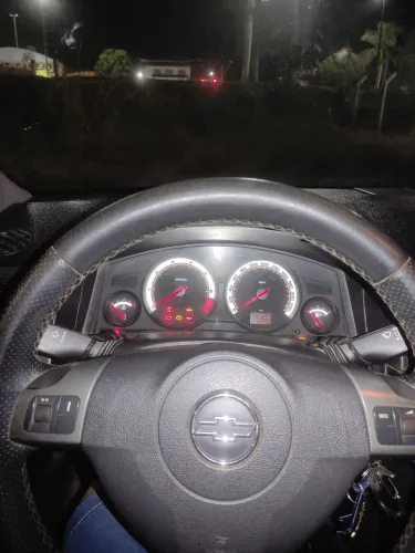 Chevrolet Vectra GT 2.0 MPFI 8V Flexpower Mec. 2011