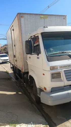 Caminhão bau9 150 revisado