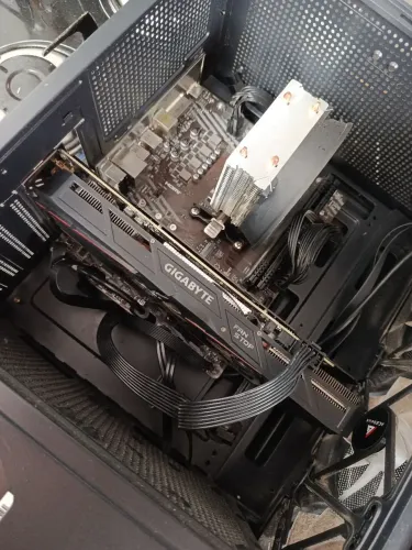 GTX 1060 6GB GIGABYTE