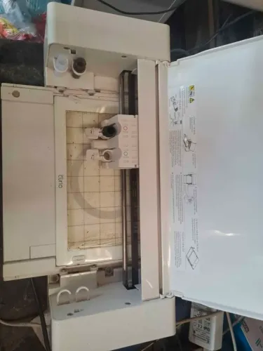 Vendo Silhouette curio A5