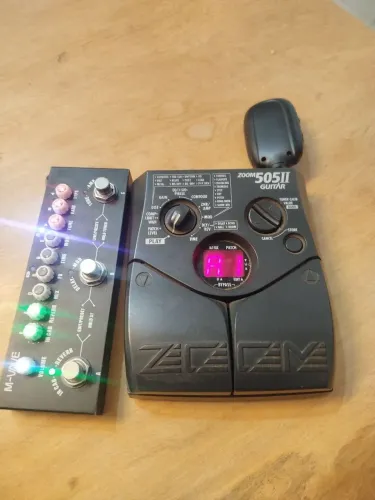 Pedaleira zoom 505 ii + cuvave baby