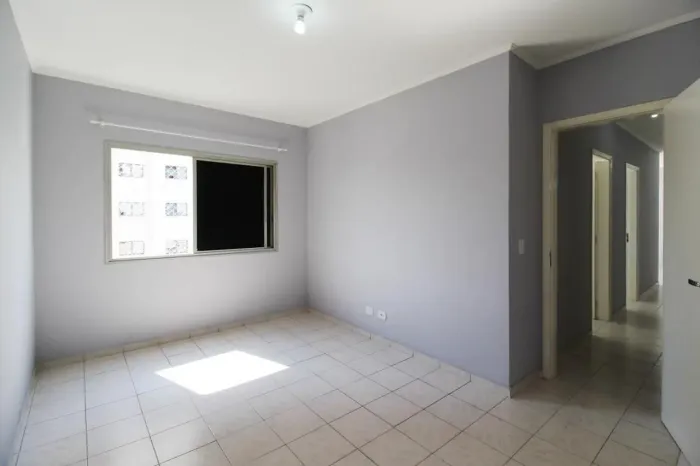 Apartamento para venda em Moema com 3 quartos, 85m²