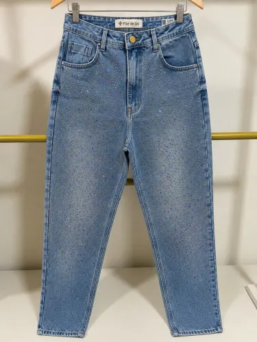 Calça 38 Flor de Lis Nova