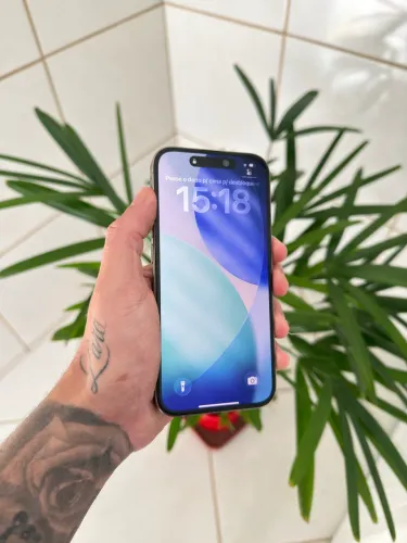 iPhone 15 Pro 128Gb 100% Original + Capinha + Carregador 