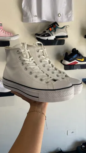Tênis Converse Chuck Taylor All Star Plataforma Cano Alto