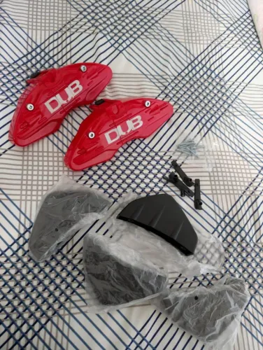 Capas de pinça de freio + Difusores traseiros