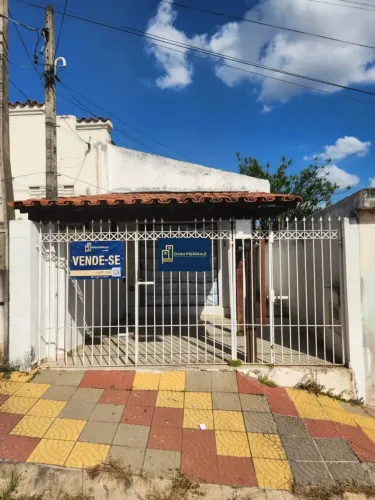 Térrea para venda/locação com 130 m.  com 2 quartos na região central - Salto de Pirapora 