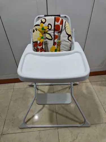 Cadeira de alimentação para bebê Galzerano