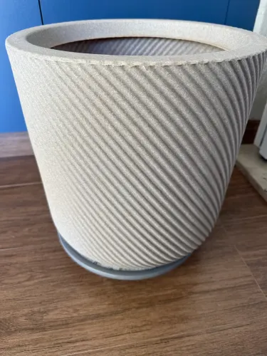 Vaso grande e rodízio