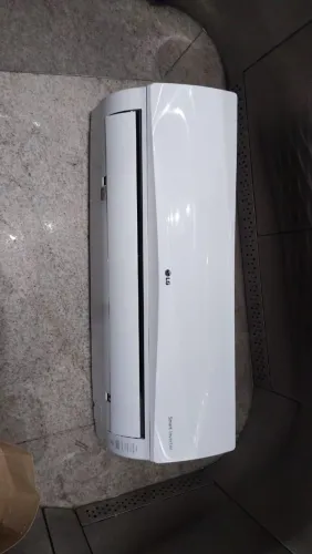 Ar condicionado... Leia o anúncio com atenção 
