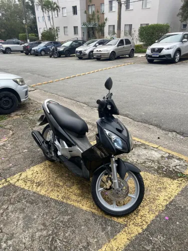 Yamaha Neo 2010