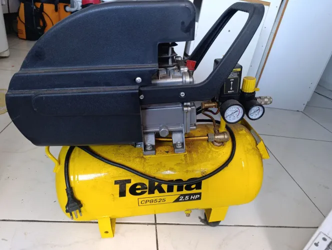 Compressor Tekna ( SEMI NOVO 127 V )