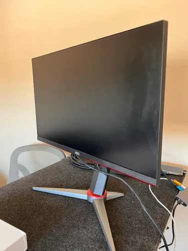Monitor AOC 23" 240hz