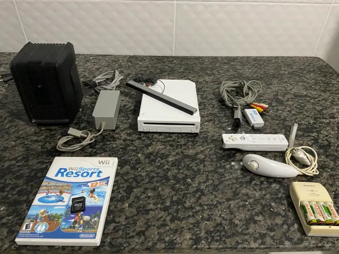 Nintendo Wii Desbloqueado + Wii Sports Resort Original + Kit Completo - Excelente Estado