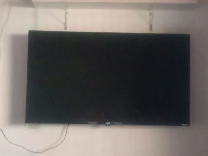 Tv 40 polegadas AOC roku tv 