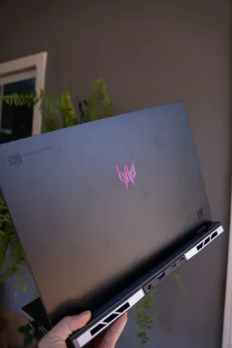 Predator Helios Neo 16