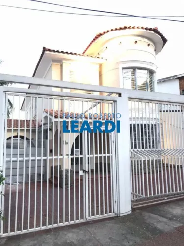 CASA ASSOBRADADA - PERDIZES - SP