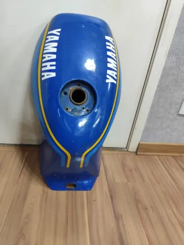 TANQUE DE RD350 1987 - OPORTUNIDADE PARA RESTAURADORES