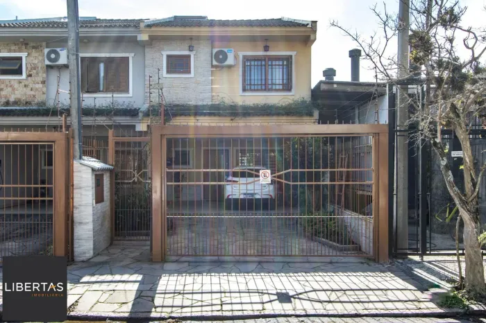 Casa 3 dormitórios à venda Tristeza Porto Alegre/RS