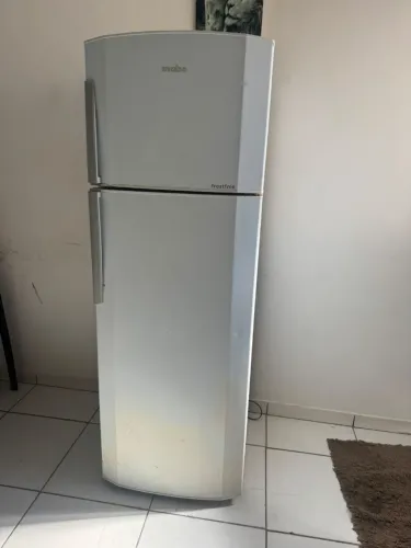 vende-se Geladeira 