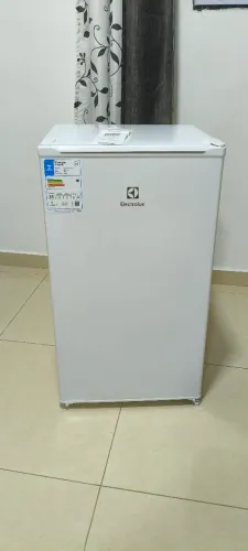 Vendo refrigerador 90L