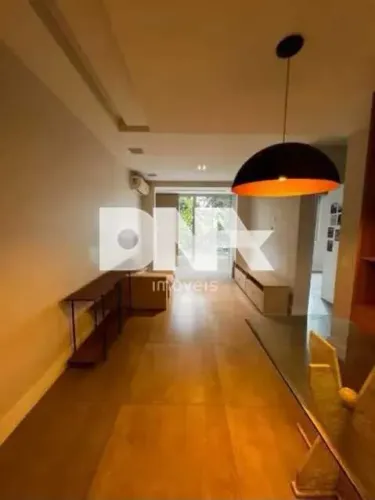 Apartamento : Padrão / Residencial / Leblon