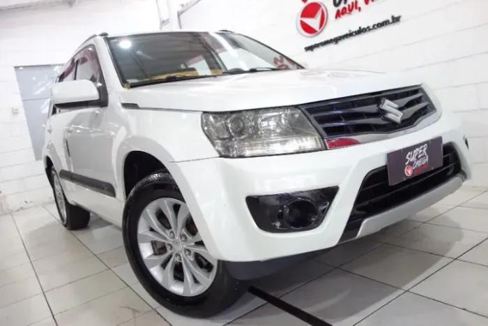 Suzuki Grand Vitara 2.0 16V 4x2/4x4 5P Mec. 2013