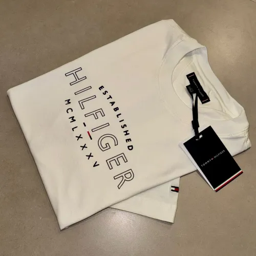 Camiseta Tommy HILFGER 
