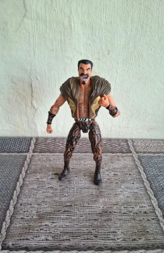 Kraven, o Caçador Marvel Legends (Série Spider-Man / Sinister Six) ToyBiz 2002-2004