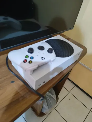 Xbox Series S 512GB - Na Caixa + Controle