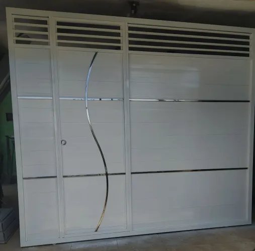 Portão Alumínio vasado