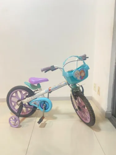 Bicicleta frozen