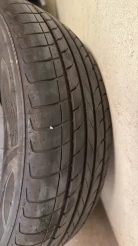 Pneus LINGLONG 205/60R16 - Menos de 1000km