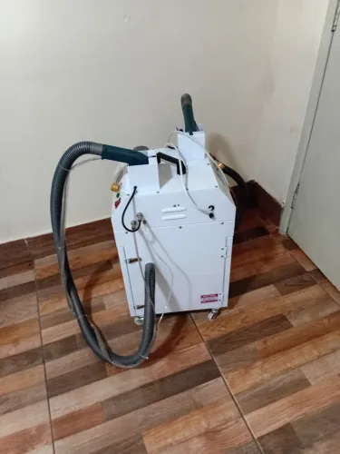 Máquina de tirar linha 