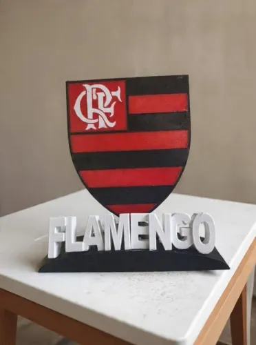 Totem Decorativo Escudo do Flamengo com Base