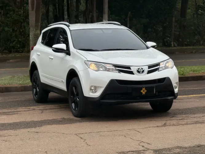 Toyota RAV4 2.0 4X2 16V Aut. 2014